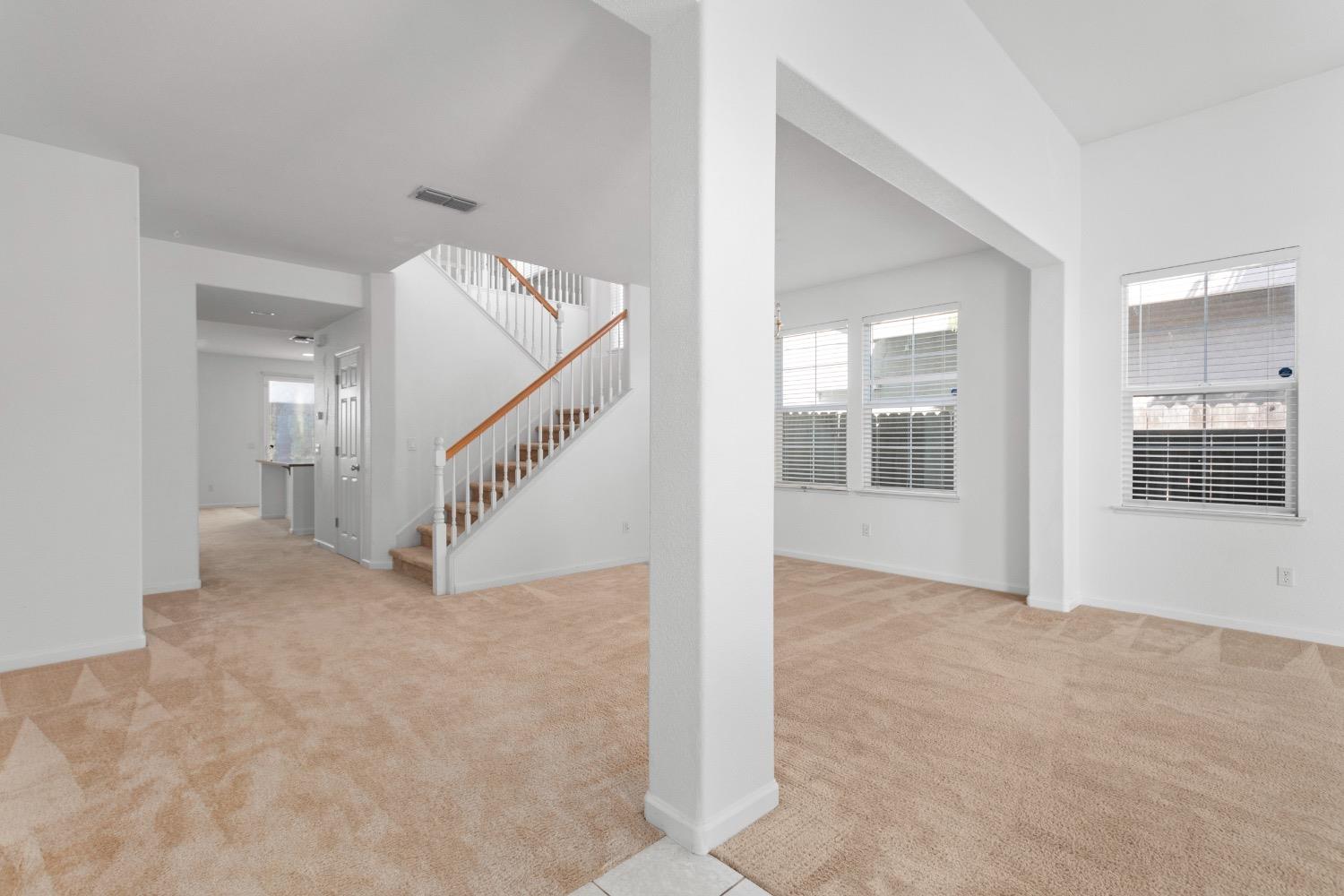 Detail Gallery Image 6 of 37 For 4213 Reunion Ct, Modesto,  CA 95356 - 4 Beds | 3 Baths