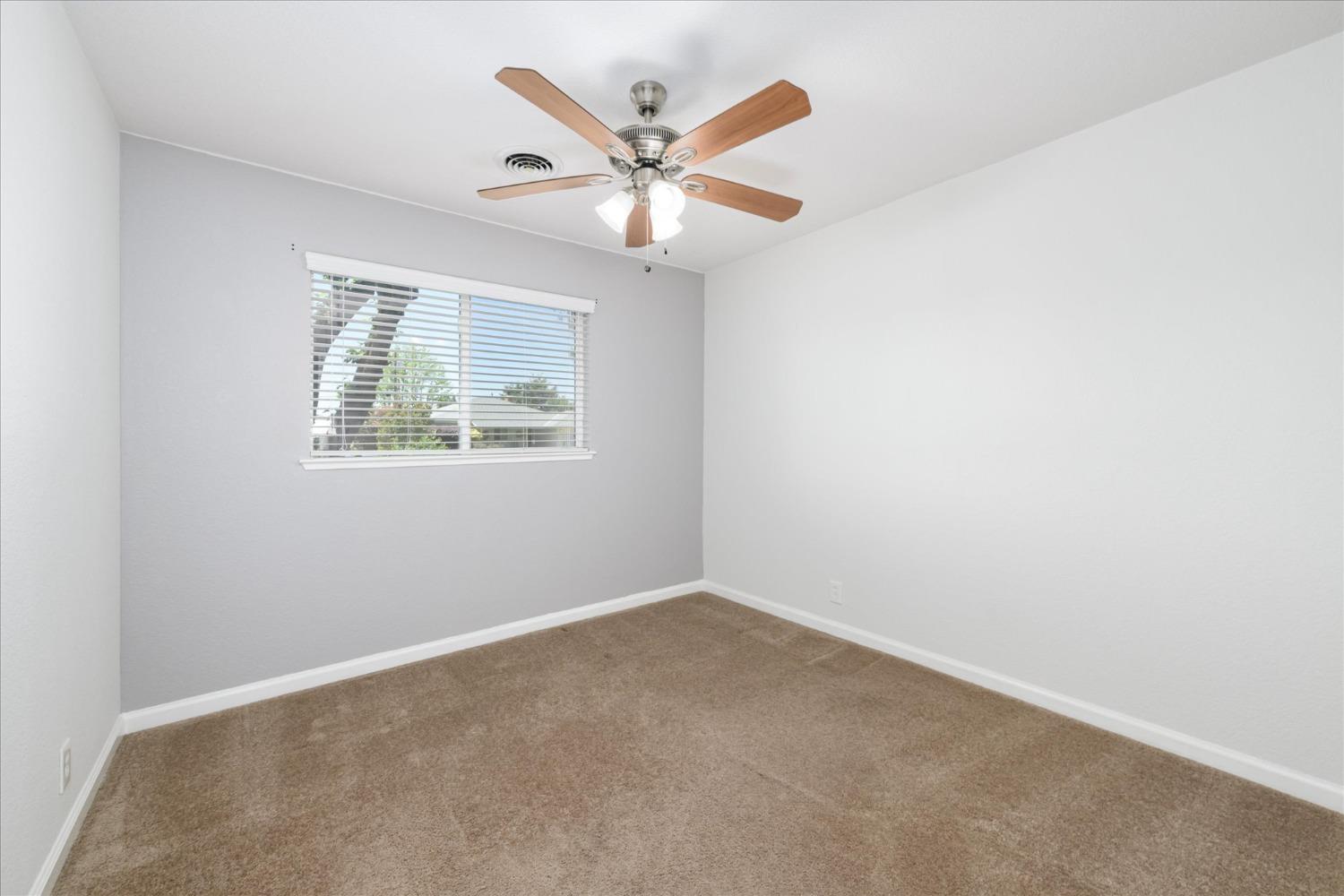 Cabernet Way, Rancho Cordova, California image 14