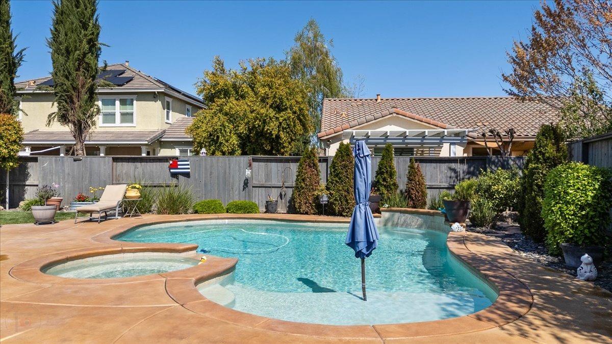 Detail Gallery Image 52 of 66 For 2828 Westport Cir, Oakdale,  CA 95361 - 3 Beds | 3 Baths