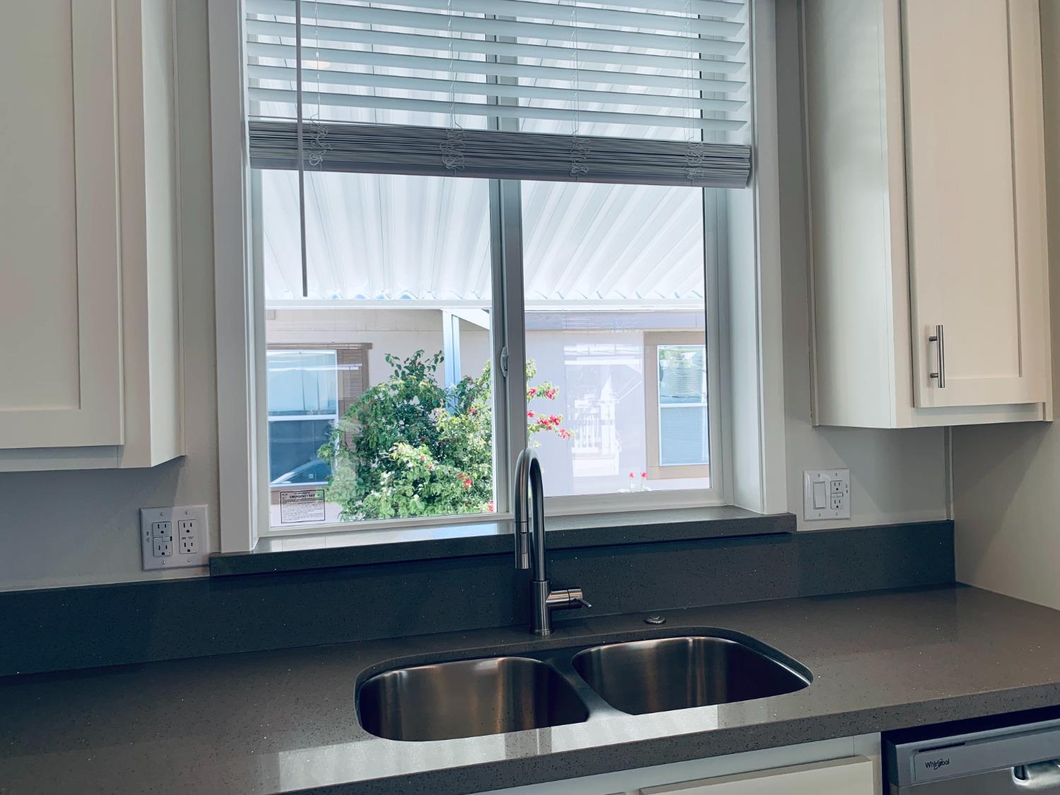 Detail Gallery Image 22 of 52 For 3901 Lake Rd 51, West Sacramento,  CA 95691 - 3 Beds | 2 Baths