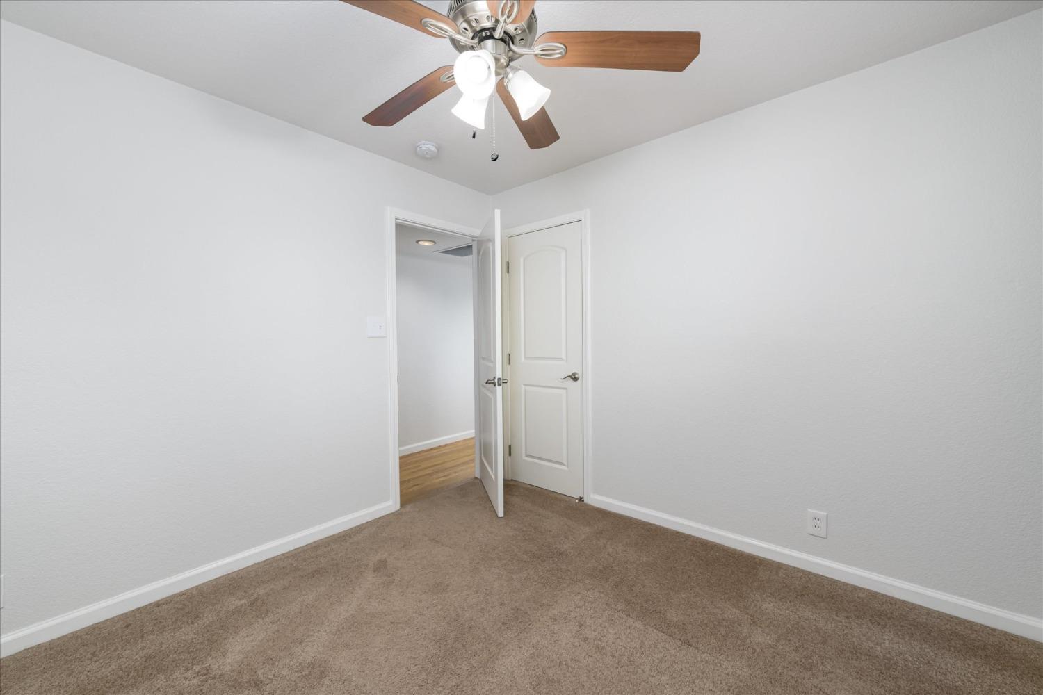 Cabernet Way, Rancho Cordova, California image 15