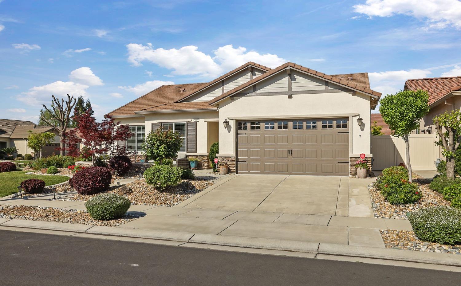 Detail Gallery Image 8 of 75 For 2609 Roseberry Ave, Manteca,  CA 95336 - 3 Beds | 2 Baths