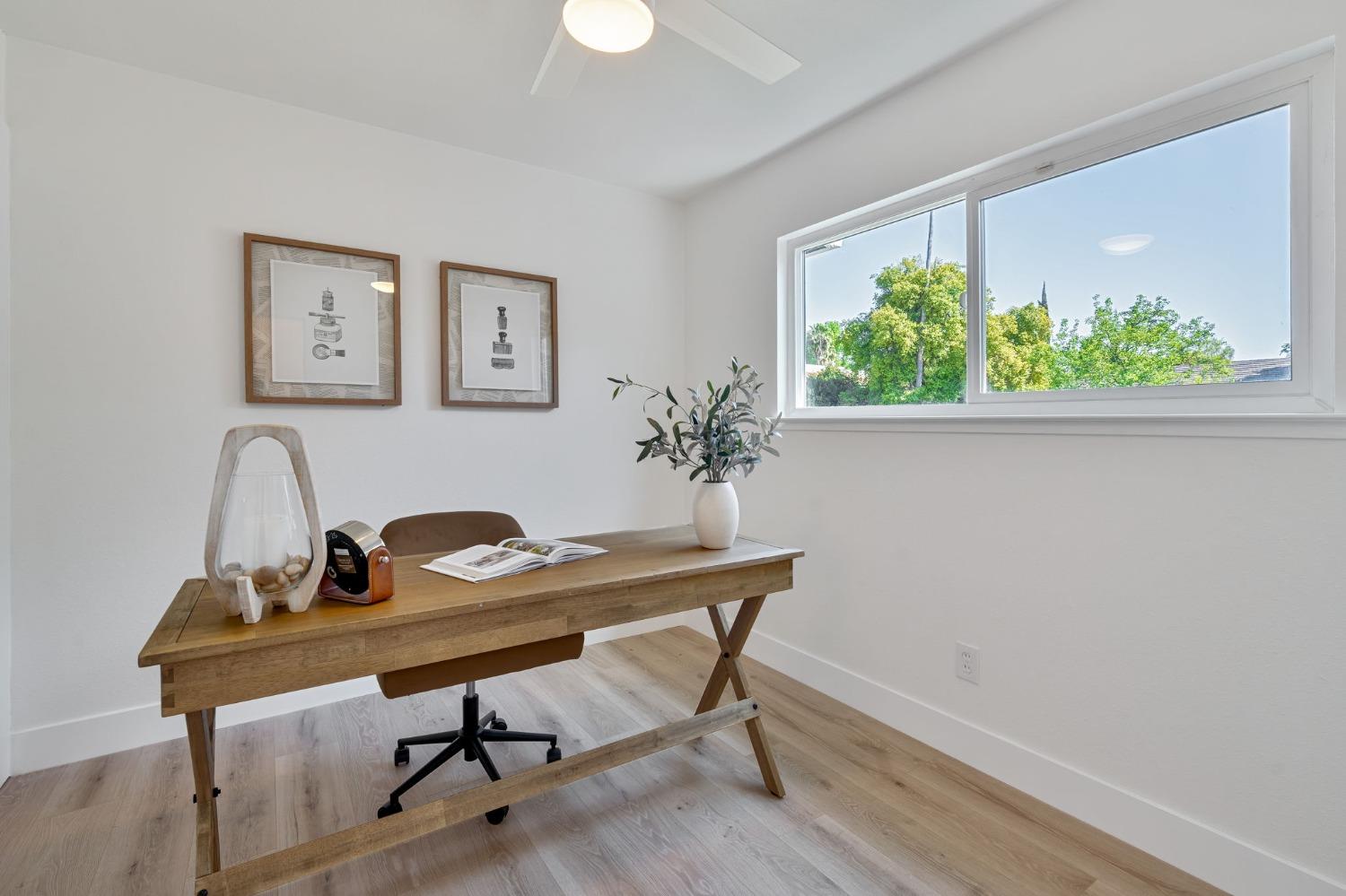 Detail Gallery Image 24 of 30 For 6270 Greenhaven Dr, Sacramento,  CA 95831 - 4 Beds | 2 Baths