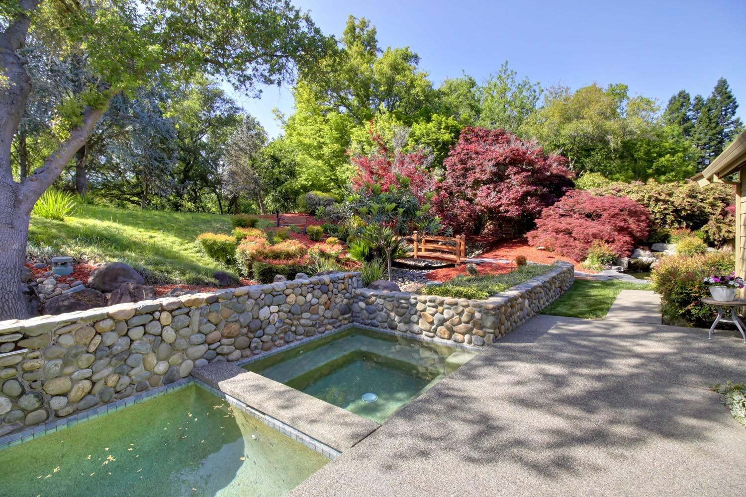 Detail Gallery Image 2 of 76 For 1946 Empire Oaks Ct, Gold River,  CA 95670 - 4 Beds | 4/2 Baths