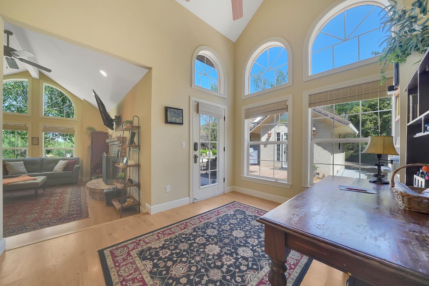 Detail Gallery Image 17 of 95 For 4784 Circle Hill Dr, Valley Springs,  CA 95252 - 3 Beds | 2 Baths