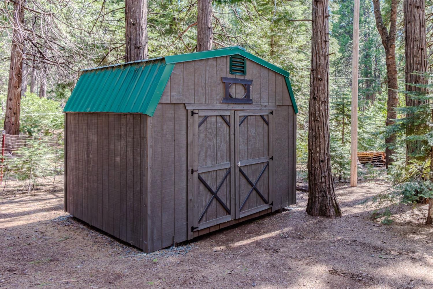 Detail Gallery Image 61 of 62 For 28605 Rolling Hills Rd, Pioneer,  CA 95666 - 2 Beds | 1/1 Baths