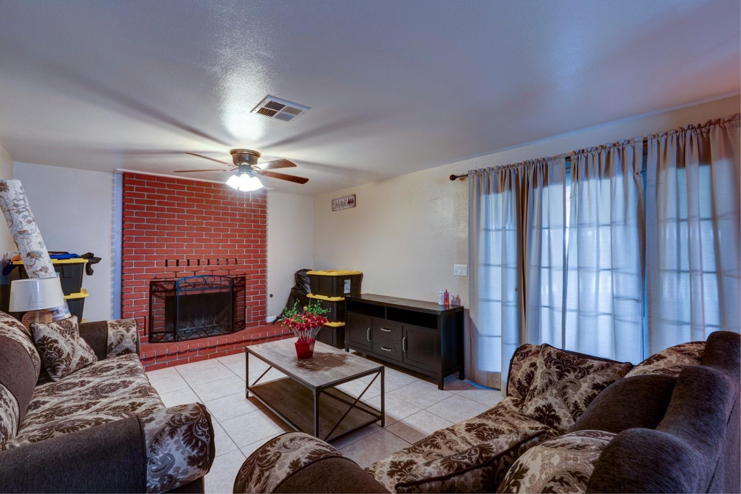 Detail Gallery Image 19 of 41 For 6555 Eden Ave, Winton,  CA 95388 - 4 Beds | 2 Baths