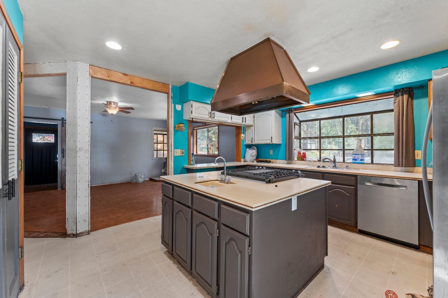 Detail Gallery Image 7 of 25 For 2880 Polaris St, Pollock Pines,  CA 95726 - 4 Beds | 2 Baths