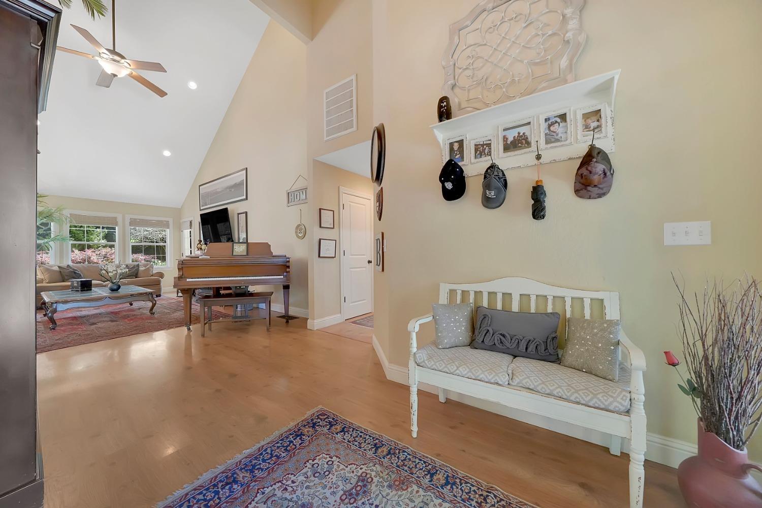Detail Gallery Image 33 of 95 For 4784 Circle Hill Dr, Valley Springs,  CA 95252 - 3 Beds | 2 Baths