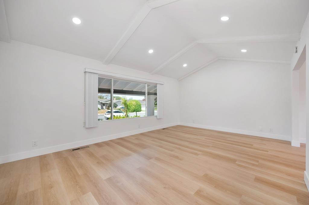 Mount Holly Drive, San Jose, California image 10