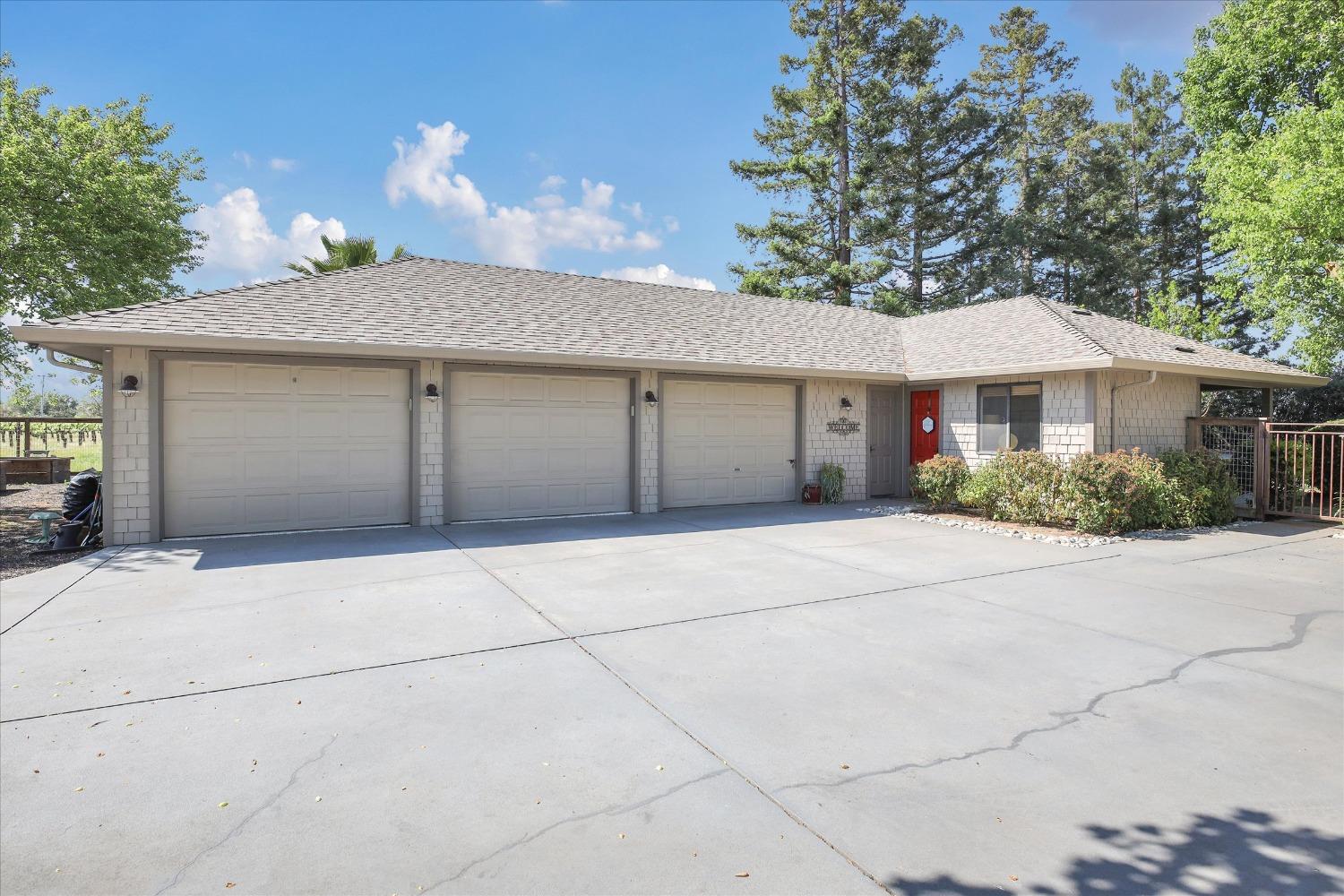 Detail Gallery Image 42 of 98 For 6596 E Realty Rd, Lodi,  CA 95240 - 4 Beds | 3/1 Baths