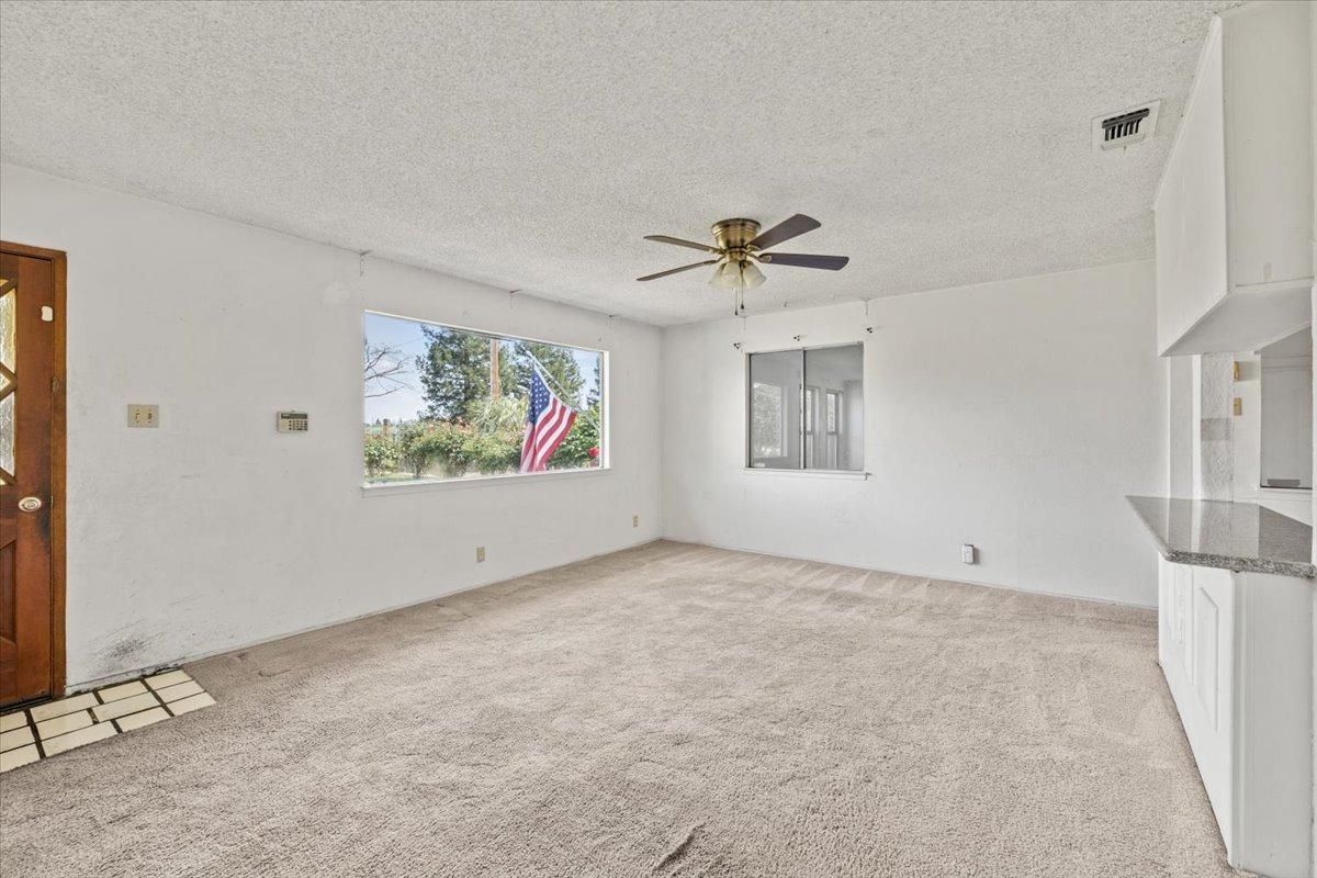 W 6th Street, Rio Linda, California image 4