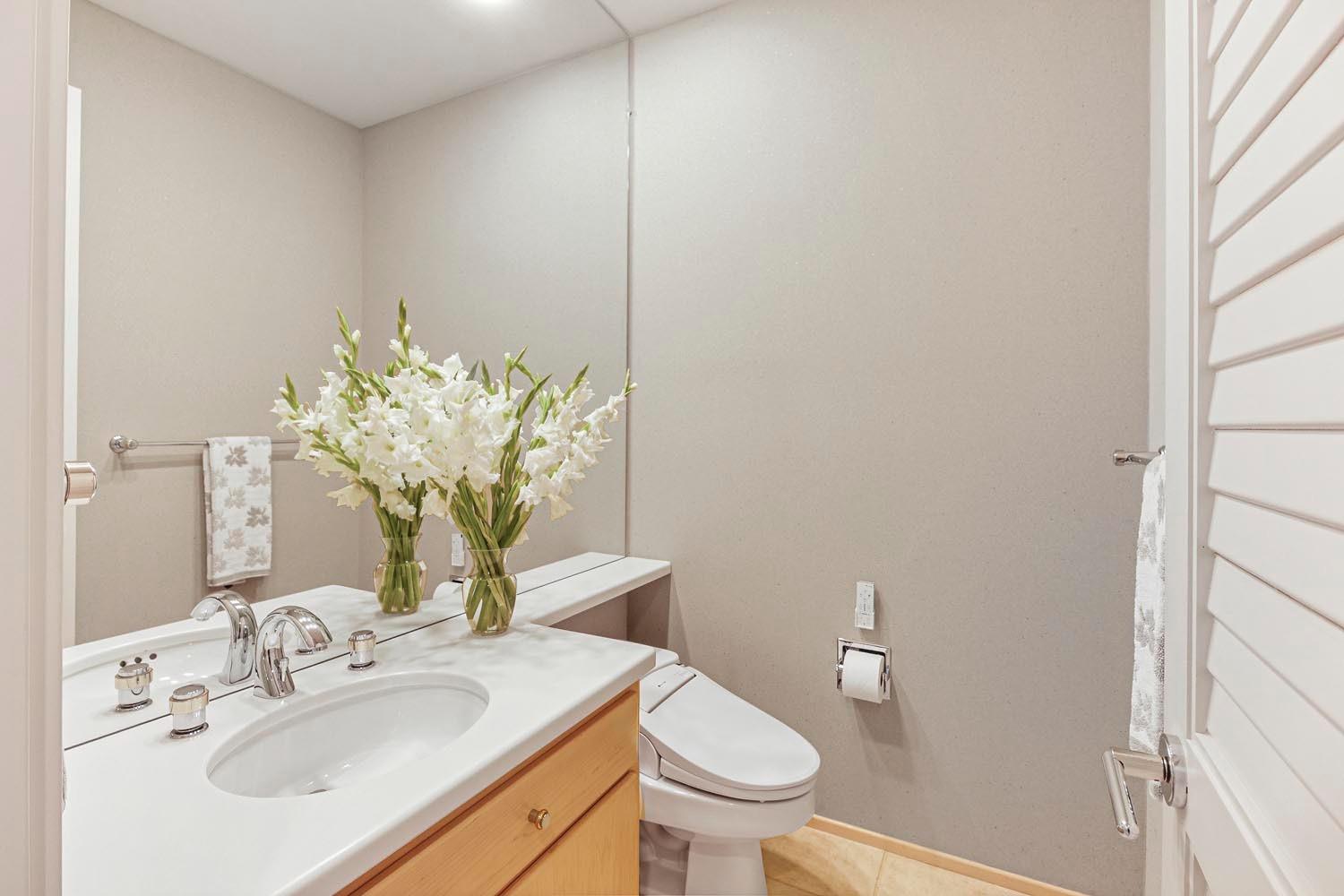 Detail Gallery Image 40 of 76 For 1946 Empire Oaks Ct, Gold River,  CA 95670 - 4 Beds | 4/2 Baths
