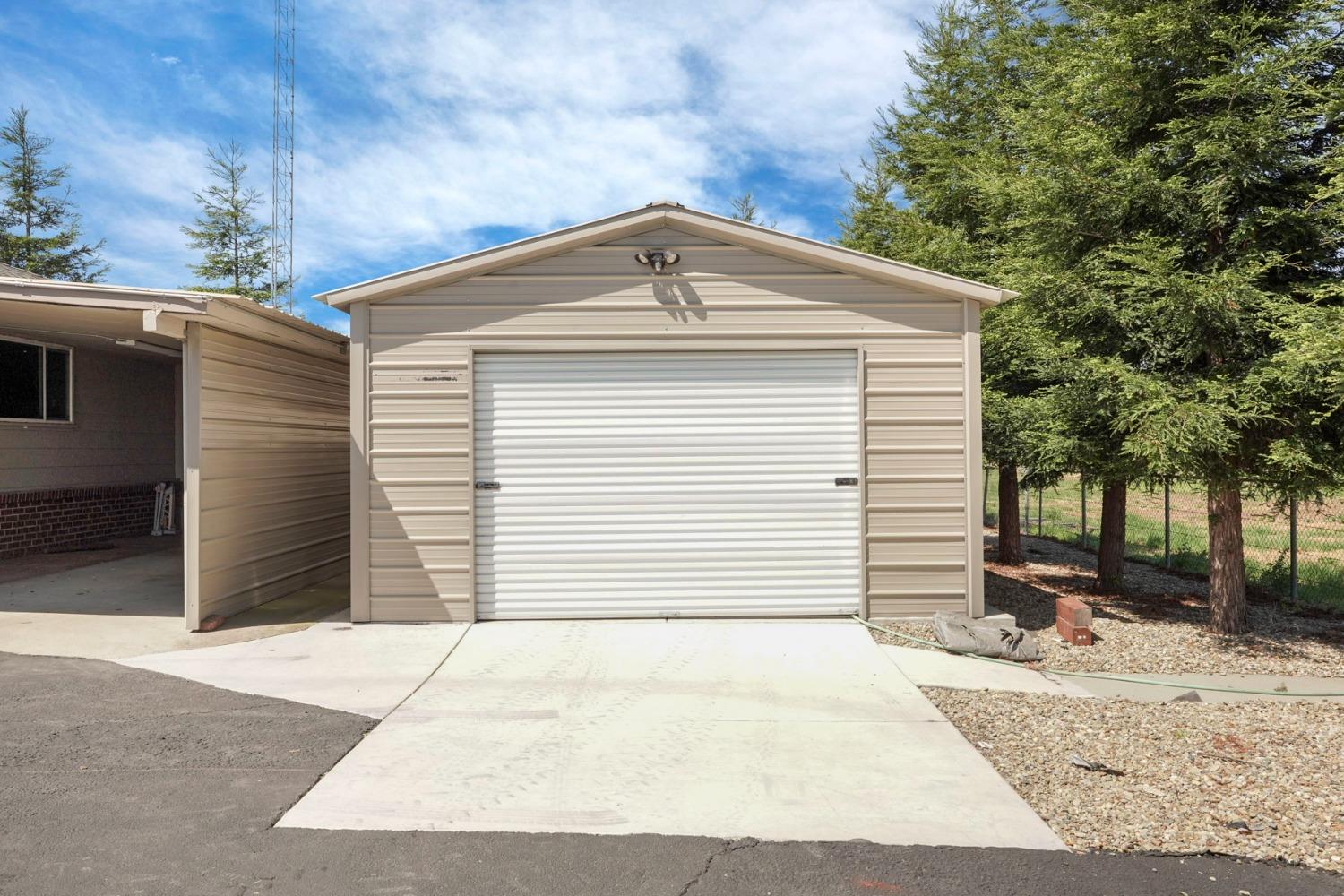 Detail Gallery Image 7 of 60 For 790 French Camp Rd, Stockton,  CA 95206 - 3 Beds | 2 Baths