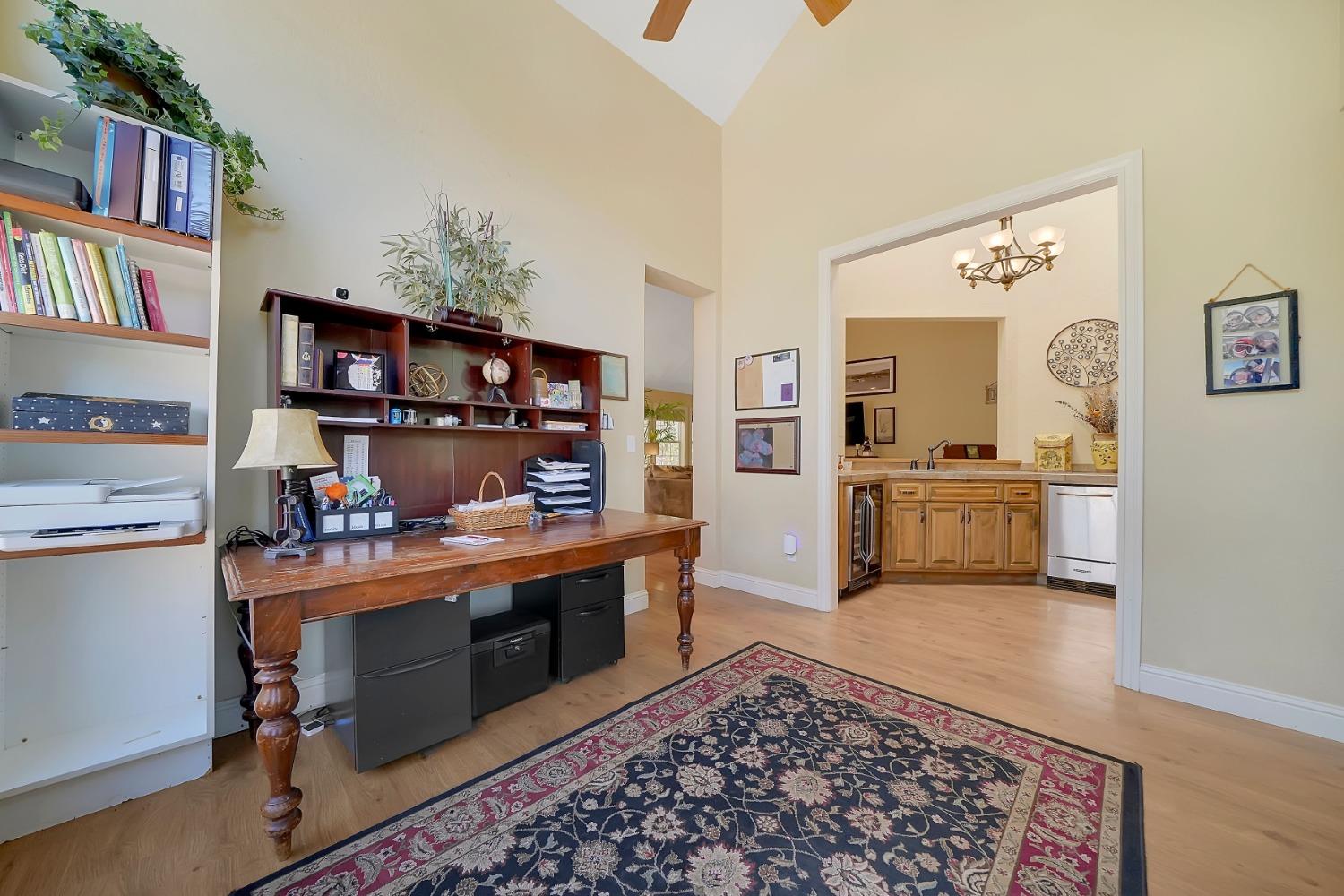 Detail Gallery Image 16 of 95 For 4784 Circle Hill Dr, Valley Springs,  CA 95252 - 3 Beds | 2 Baths