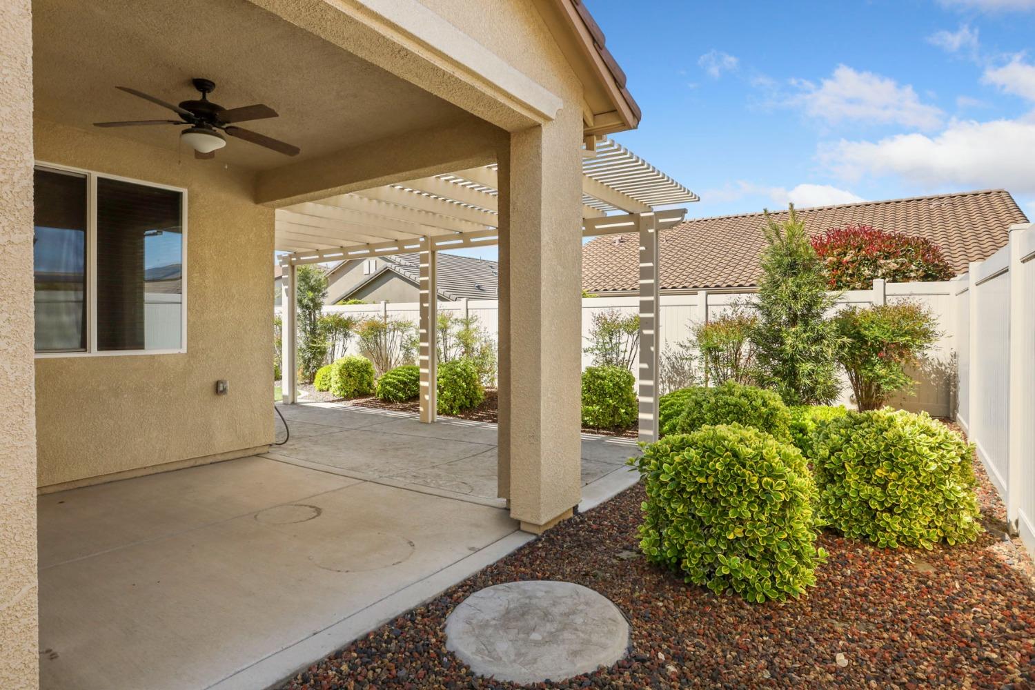 Detail Gallery Image 37 of 71 For 2681 Roseberry Ave, Manteca,  CA 95336 - 2 Beds | 2 Baths