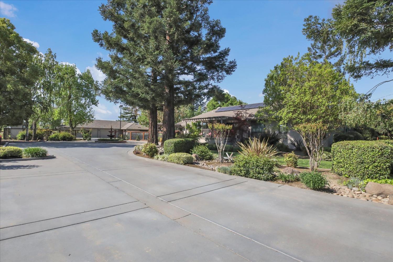 Detail Gallery Image 4 of 98 For 6596 E Realty Rd, Lodi,  CA 95240 - 4 Beds | 3/1 Baths