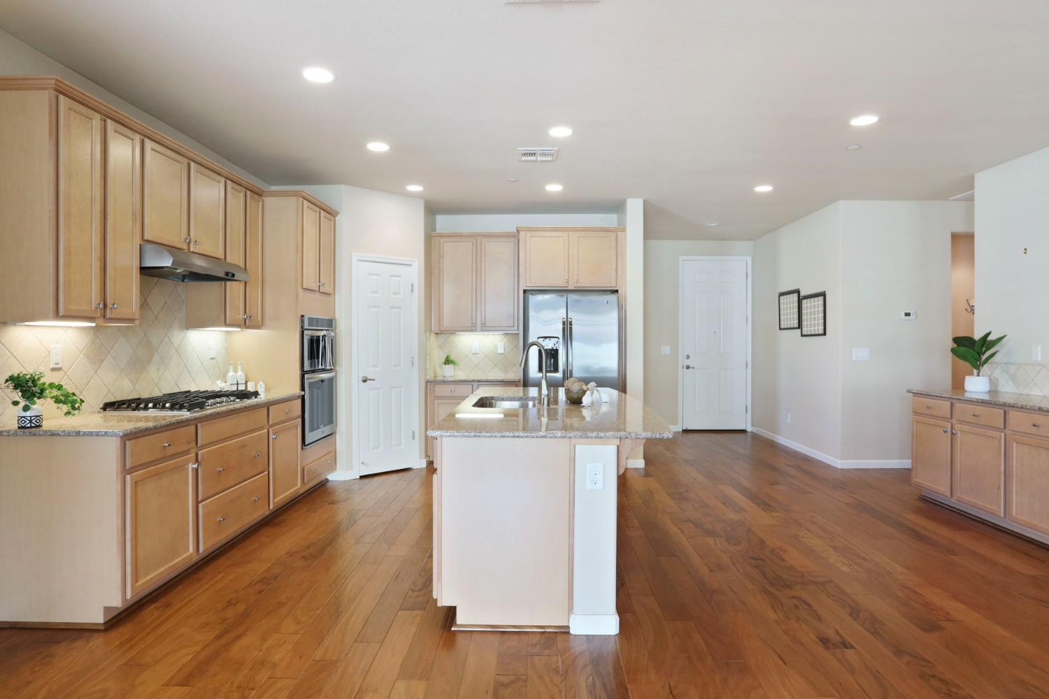 Detail Gallery Image 34 of 71 For 2681 Roseberry Ave, Manteca,  CA 95336 - 2 Beds | 2 Baths