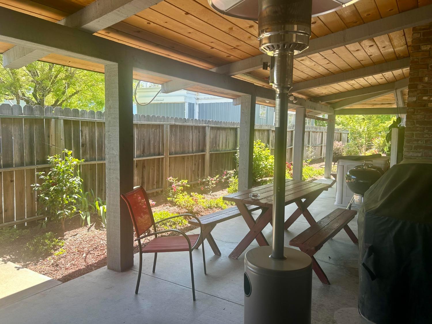 Detail Gallery Image 26 of 33 For 902 Del Paso Blvd 125, Sacramento,  CA 95815 - 2 Beds | 1 Baths
