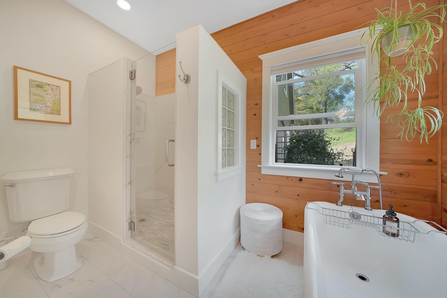 Detail Gallery Image 31 of 92 For 12860 Locust Ln, Sutter Creek,  CA 95685 - 3 Beds | 4 Baths
