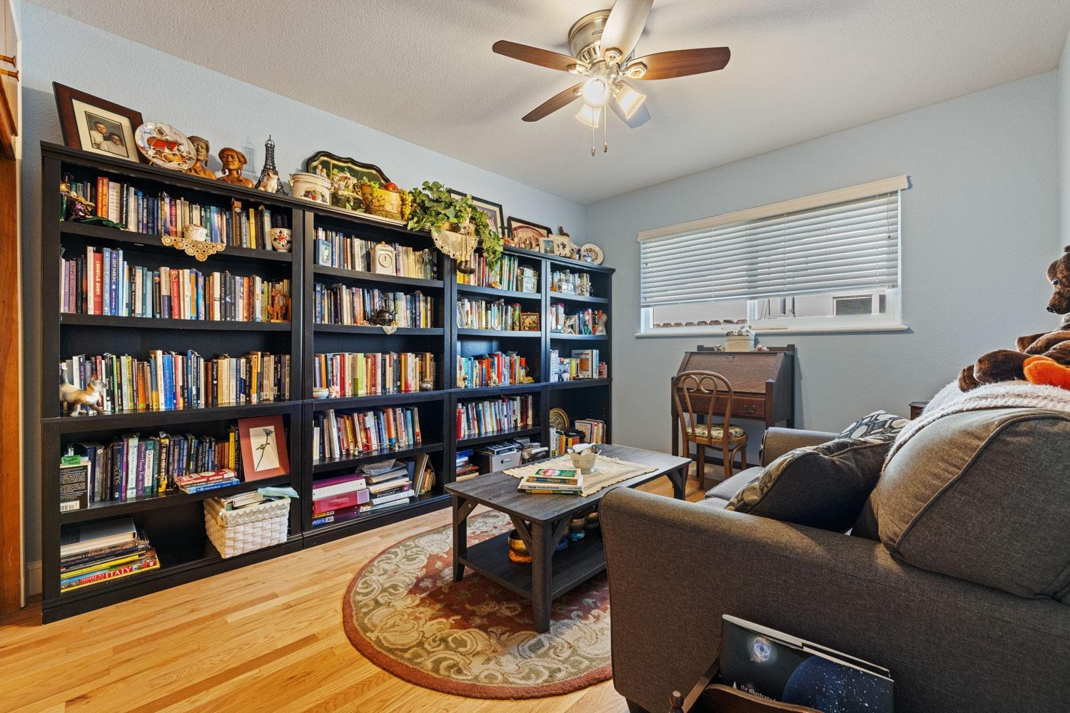 Detail Gallery Image 28 of 37 For 1610 Springwood Dr, Modesto,  CA 95350 - 3 Beds | 2 Baths