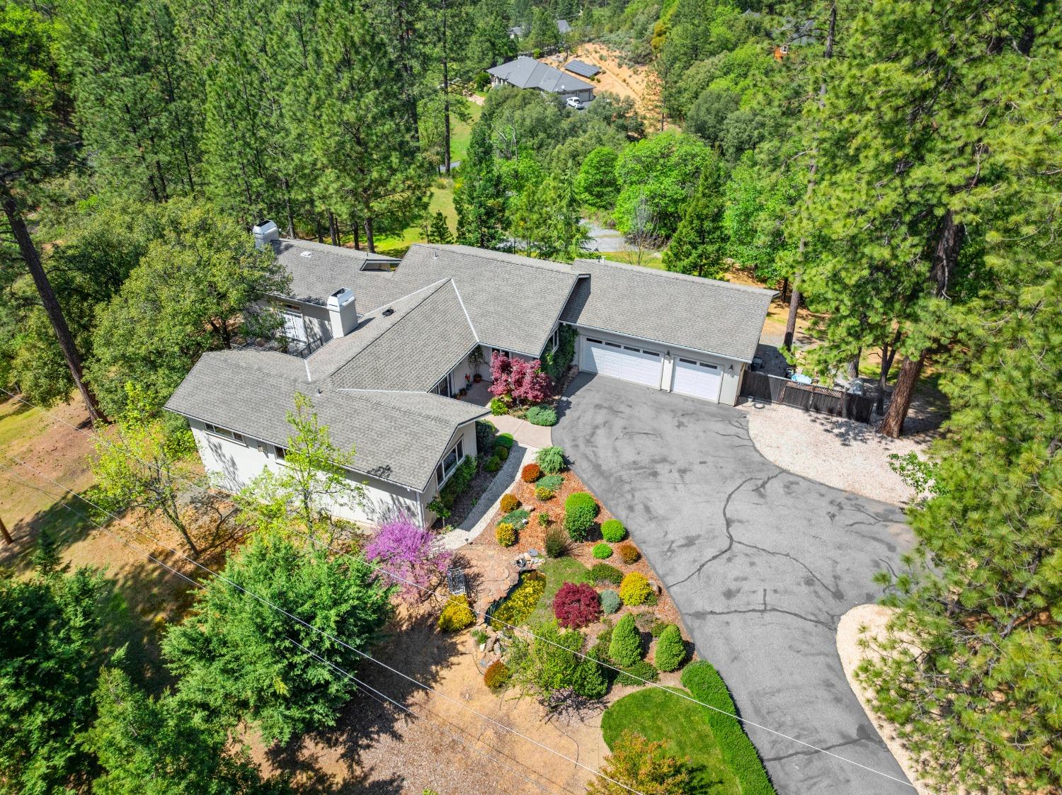 Detail Gallery Image 2 of 81 For 931 Eden Valley Rd, Colfax,  CA 95713 - 4 Beds | 3 Baths