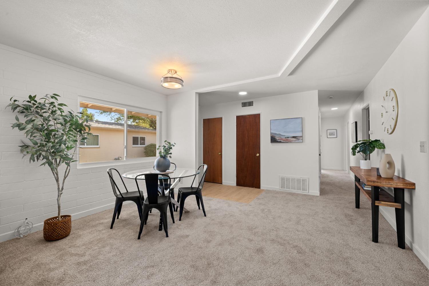 Pinot Way, Rancho Cordova, California image 10