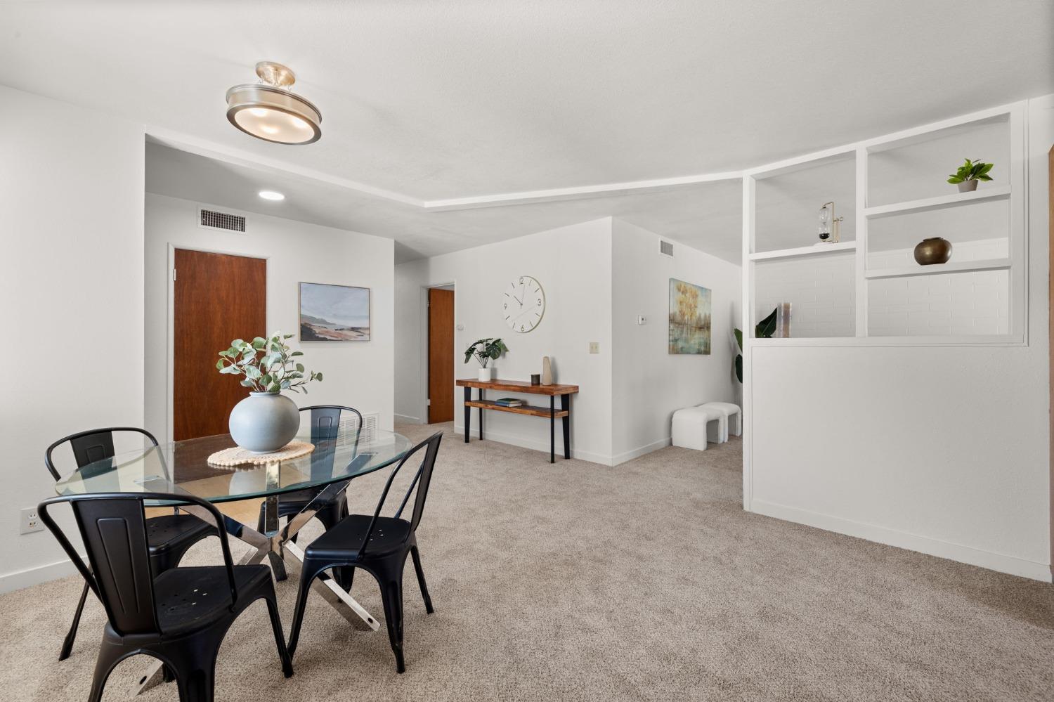 Pinot Way, Rancho Cordova, California image 4