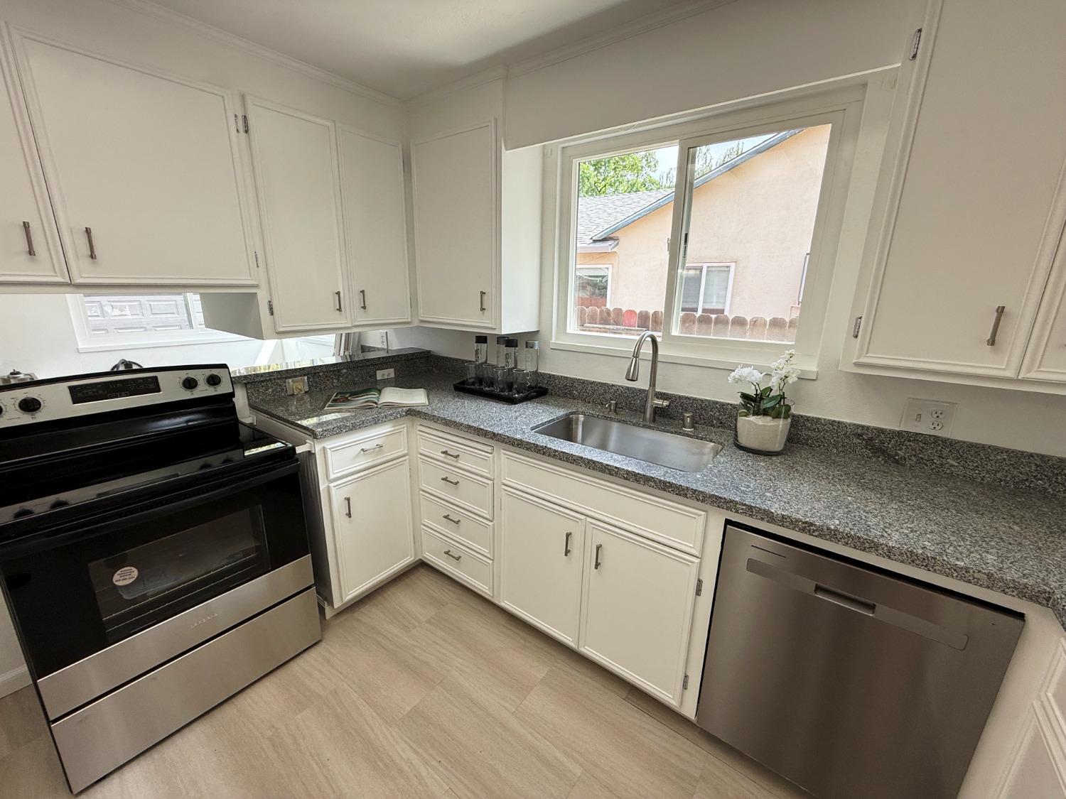 Detail Gallery Image 37 of 76 For 1629 Cortez Ave, Stockton,  CA 95209 - 3 Beds | 1 Baths