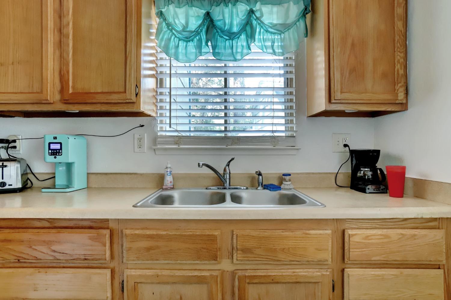 Detail Gallery Image 13 of 71 For 120 George Ct, Colfax,  CA 95713 - 7 Beds | 4 Baths