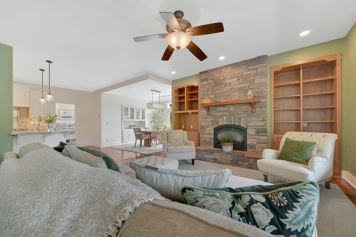 Detail Gallery Image 16 of 92 For 12860 Locust Ln, Sutter Creek,  CA 95685 - 3 Beds | 4 Baths