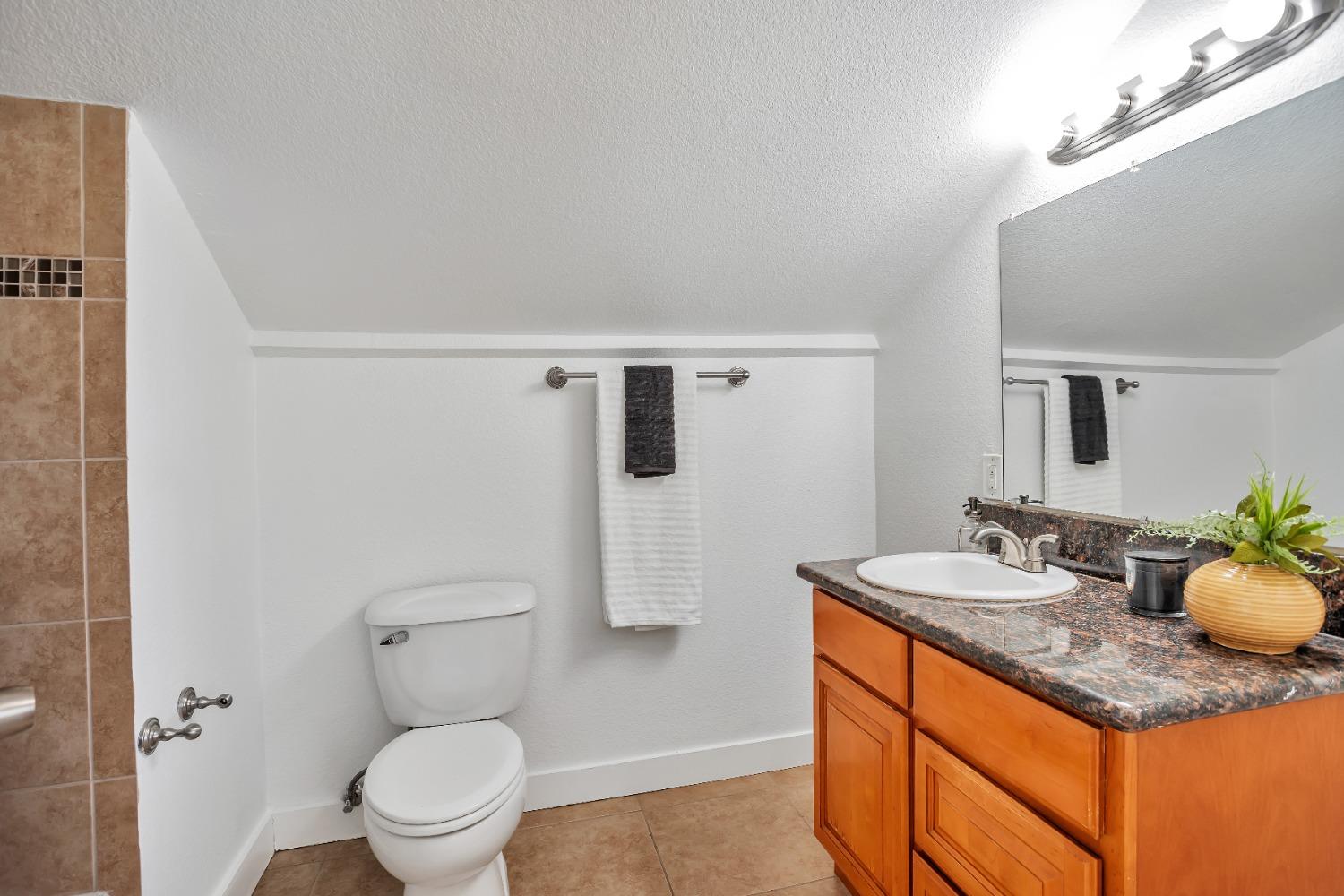 29th, Sacramento, California image 41