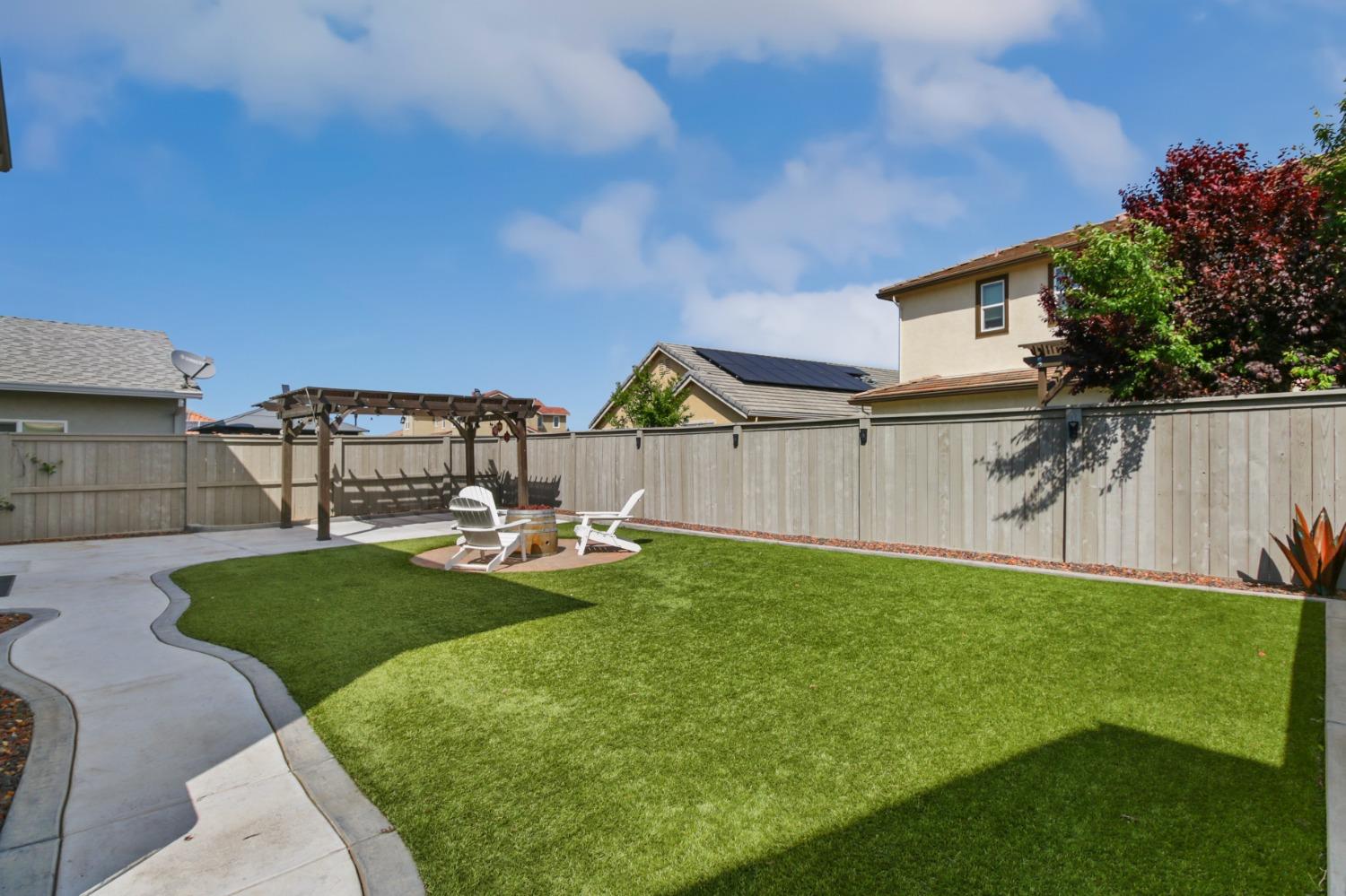 Detail Gallery Image 51 of 60 For 1705 Ball Dr, Woodland,  CA 95776 - 5 Beds | 3 Baths