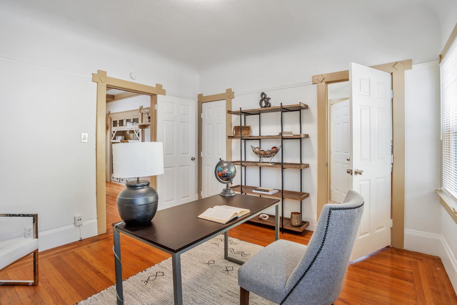 29th, Sacramento, California image 15