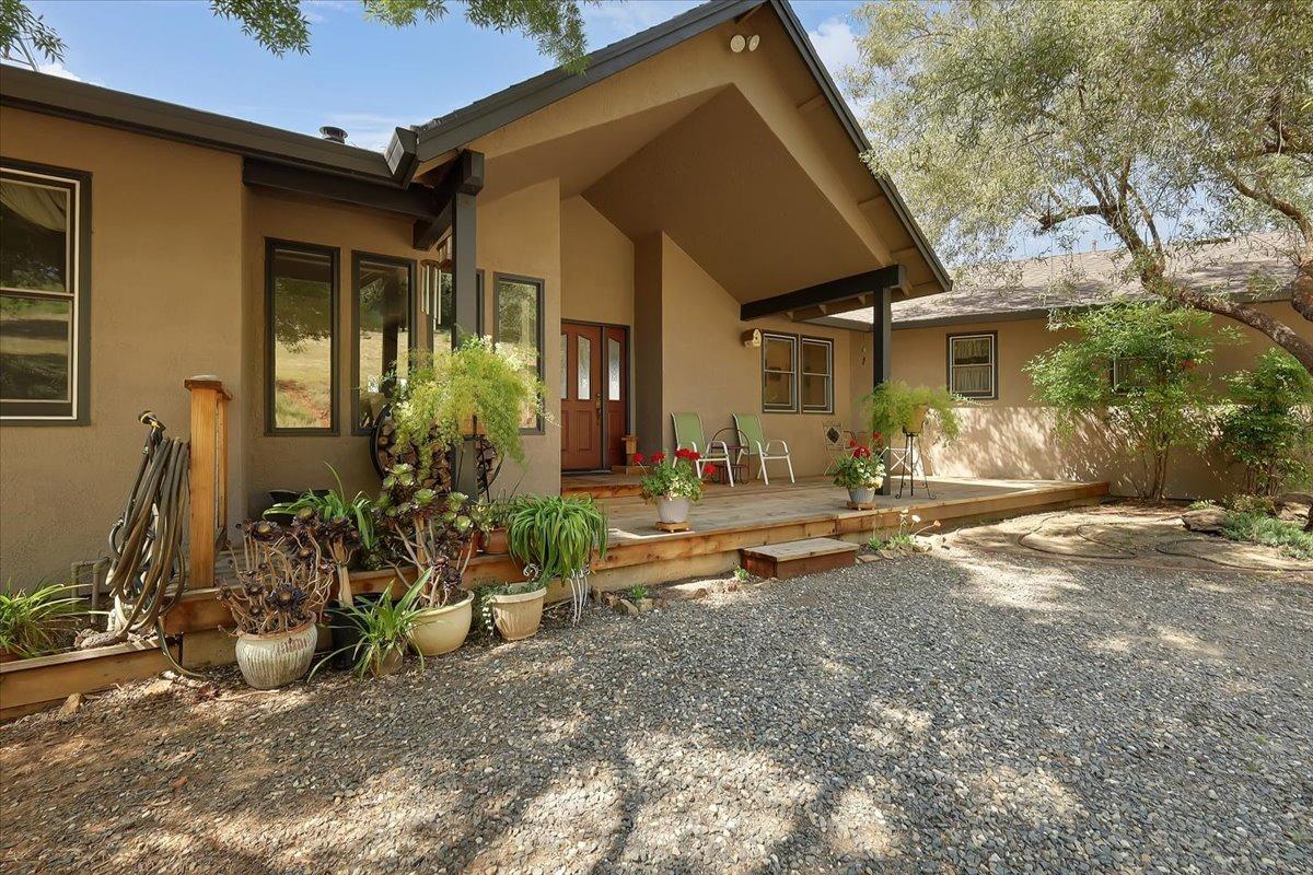 Detail Gallery Image 5 of 99 For 9521 Sicard Flat Rd, Browns Valley,  CA 95918 - 4 Beds | 3/1 Baths