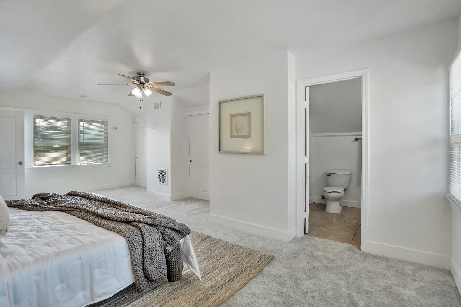 29th, Sacramento, California image 40