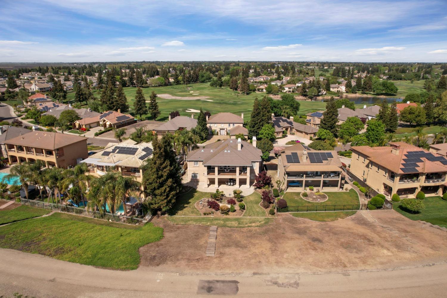 Detail Gallery Image 79 of 95 For 5474 Saint Andrews Dr, Stockton,  CA 95219 - 4 Beds | 3/1 Baths