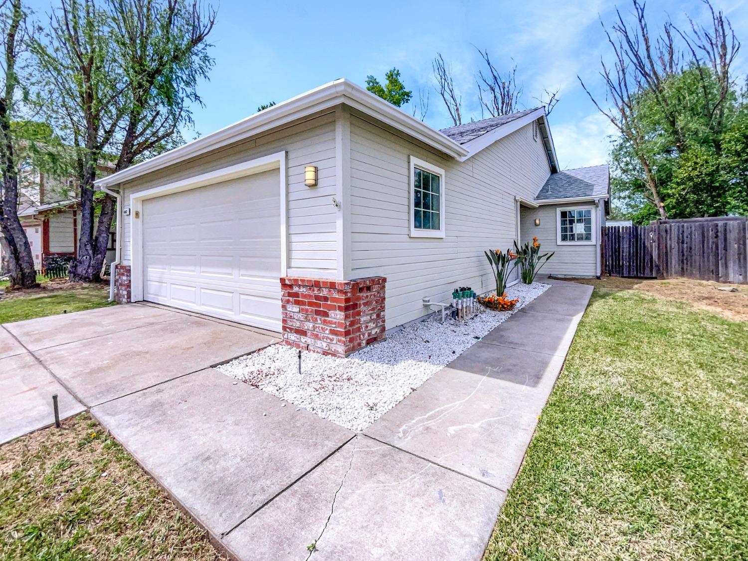 Wind Creek Drive, Sacramento, California image 9