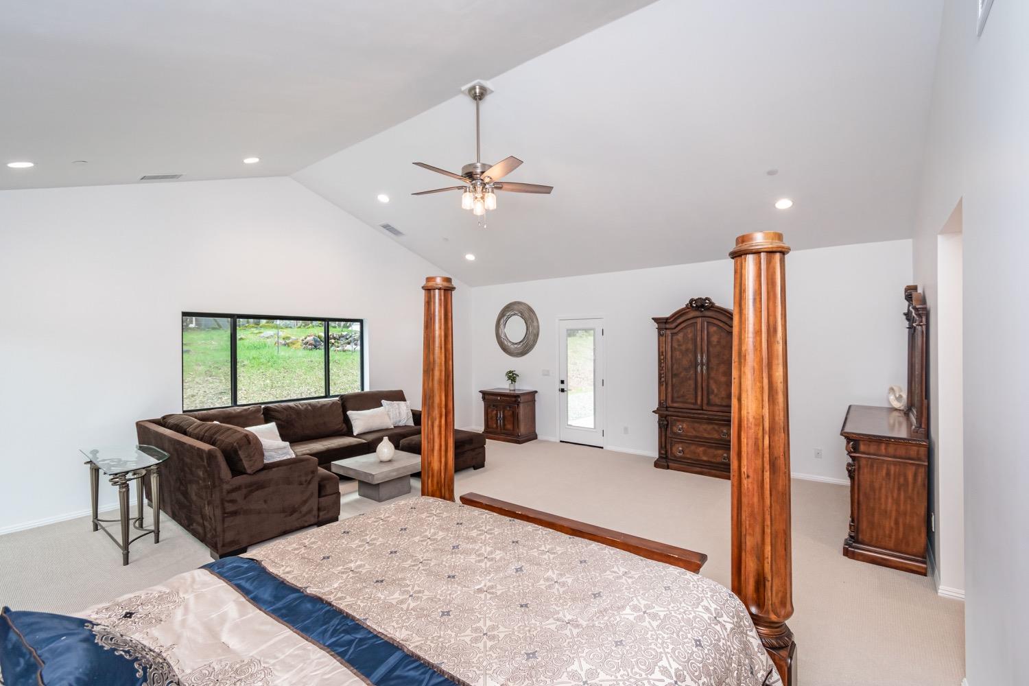 Detail Gallery Image 10 of 93 For 3000 Springhill Rd, Somerset,  CA 95684 - 3 Beds | 2/1 Baths
