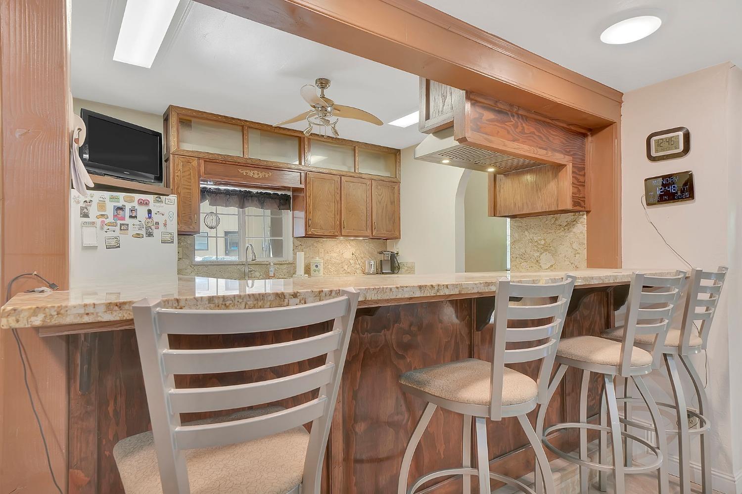 Detail Gallery Image 13 of 77 For 23101 Red Corral Rd, Pioneer,  CA 95666 - 4 Beds | 2/2 Baths