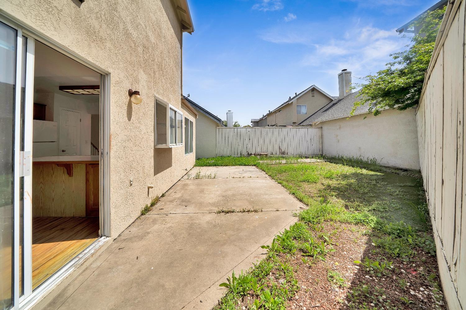 Detail Gallery Image 21 of 36 For 2820 Stone Ter, Modesto,  CA 95355 - 3 Beds | 2/1 Baths