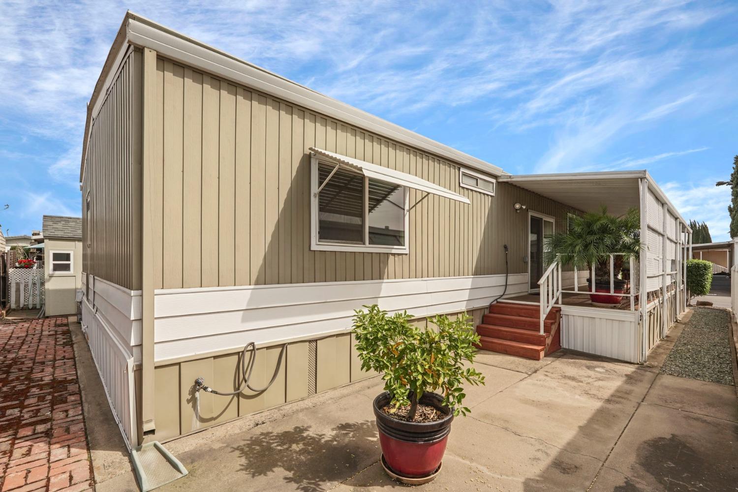Detail Gallery Image 43 of 43 For 171 El Centro Dr, Lodi,  CA 95240 - 3 Beds | 2 Baths