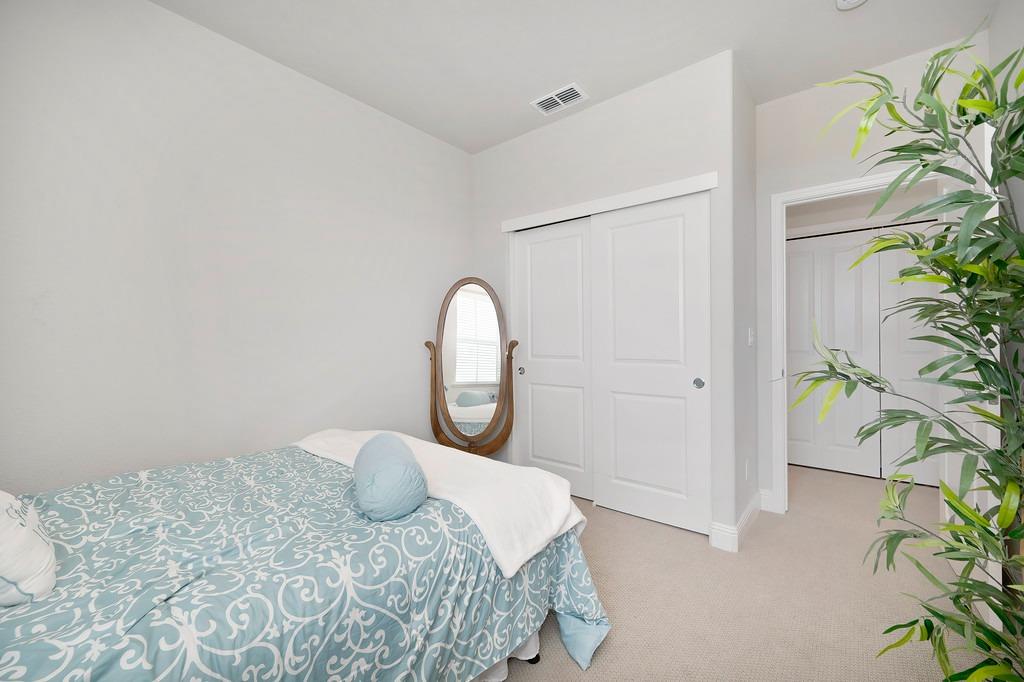 Portico Circle, Rancho Cordova, California image 25