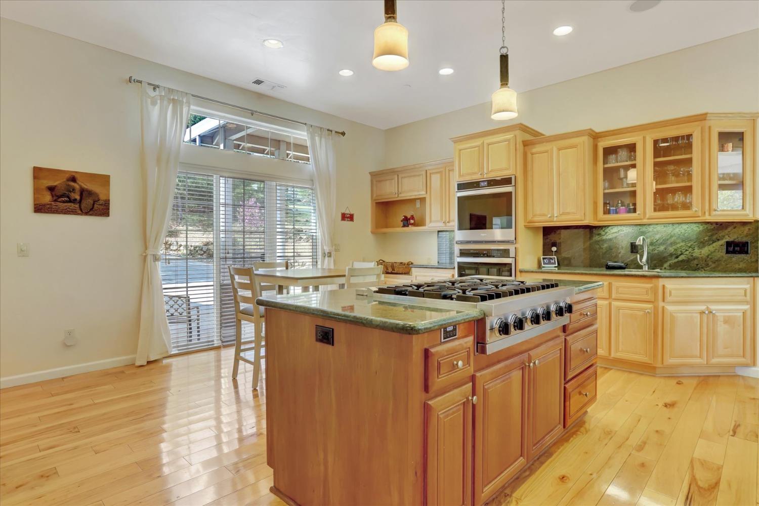 Detail Gallery Image 18 of 74 For 17582 Chaparral Dr, Penn Valley,  CA 95946 - 5 Beds | 4 Baths