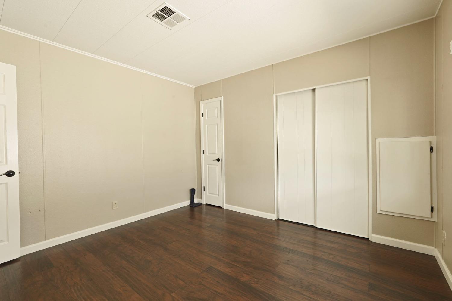 Detail Gallery Image 35 of 43 For 171 El Centro Dr, Lodi,  CA 95240 - 3 Beds | 2 Baths