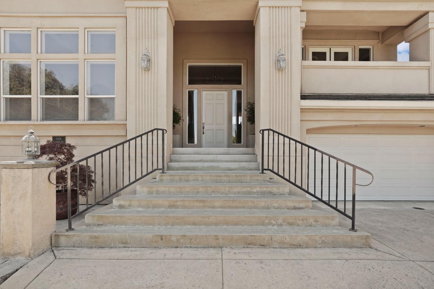 Detail Gallery Image 7 of 95 For 5474 Saint Andrews Dr, Stockton,  CA 95219 - 4 Beds | 3/1 Baths