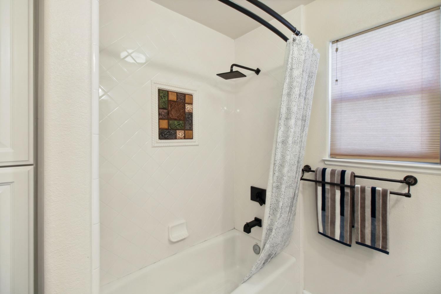 Detail Gallery Image 42 of 55 For 2119 Dinosaur Pl, Davis,  CA 95616 - 4 Beds | 2/1 Baths