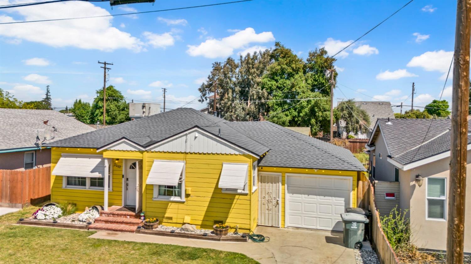 Detail Gallery Image 10 of 48 For 2112 6th St, Hughson,  CA 95326 - 3 Beds | 2 Baths