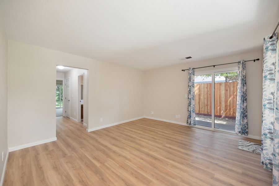 Detail Gallery Image 52 of 86 For 5209 Glide Dr, Davis,  CA 95618 - – Beds | – Baths