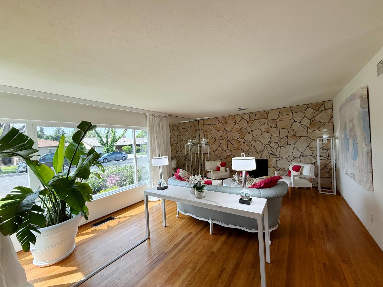 Detail Gallery Image 16 of 76 For 1629 Cortez Ave, Stockton,  CA 95209 - 3 Beds | 1 Baths